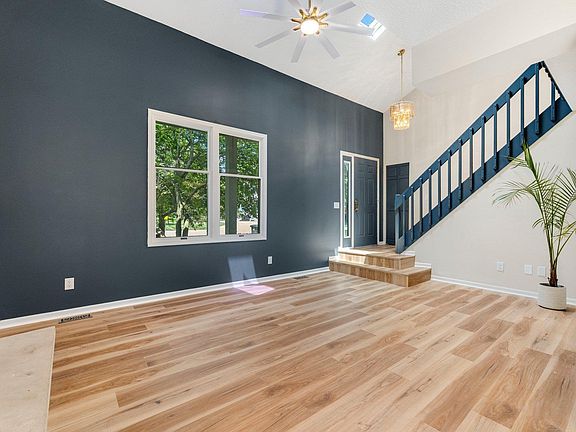 5th image of 5937 Sawmill Woods Ct