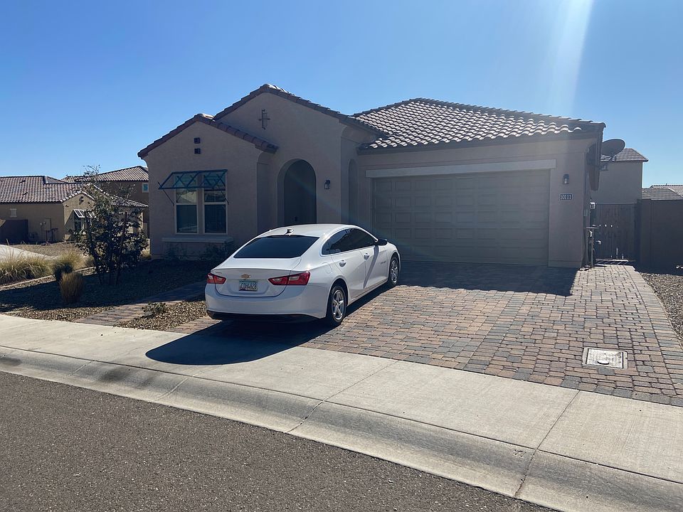1st image of 10111 W Robin Ln