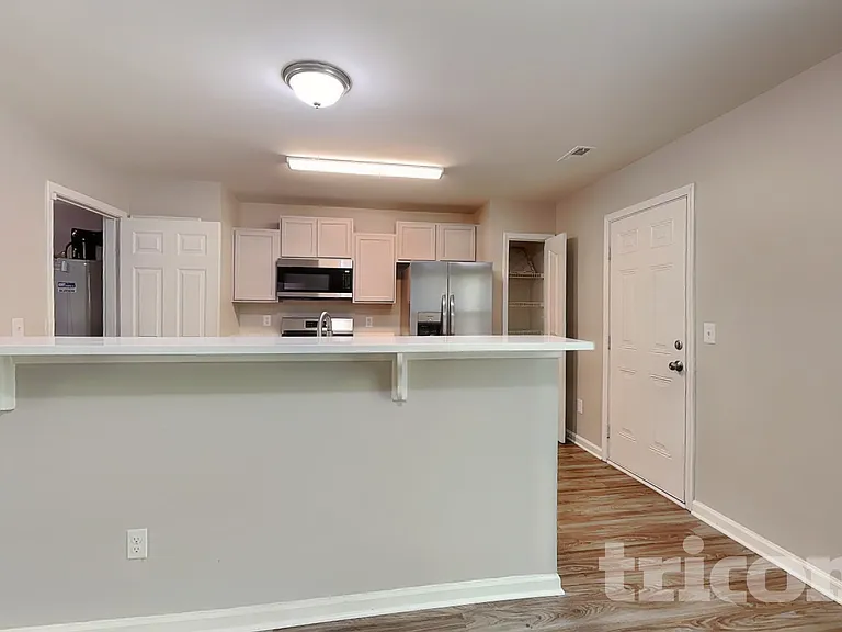 4915 Magnasco Ln — Photo 6