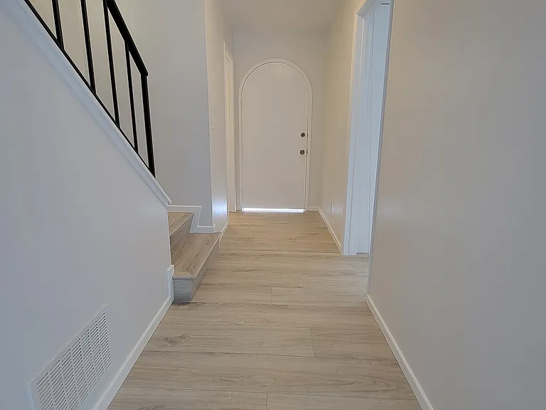 3724 Portofino Way — Photo 15