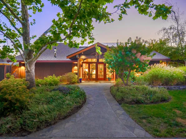 630 Elmwood Dr, Davis, CA 95616