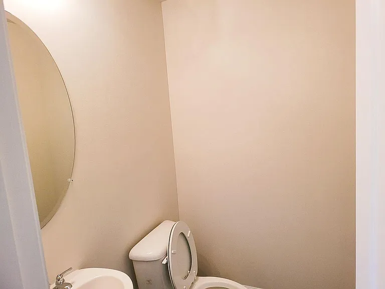 258 Indian River Dr — Photo 4