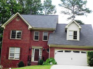 3316 Woodlaurel Dr, Snellville, GA 30078