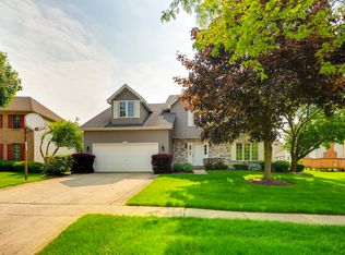 4855 Castaway Ln, Hoffman Estates, IL
