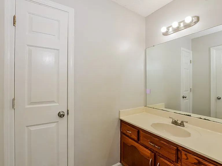 7714 Spring Morning Ct — Photo 13