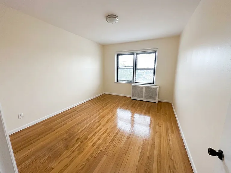 814 Avenue C #506 — Photo 6