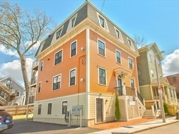 18 Porter St #2, Boston, MA 02130