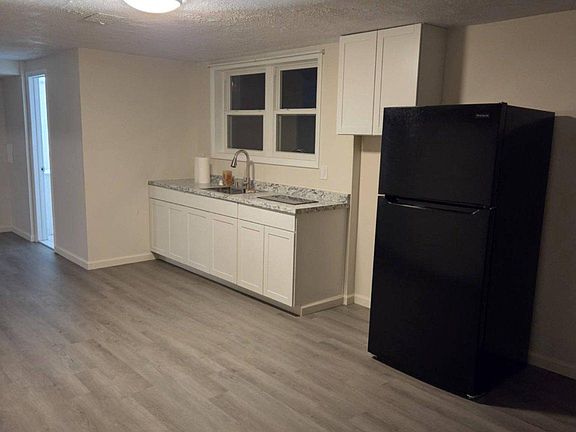 4th image of 9007 Palmer St #2