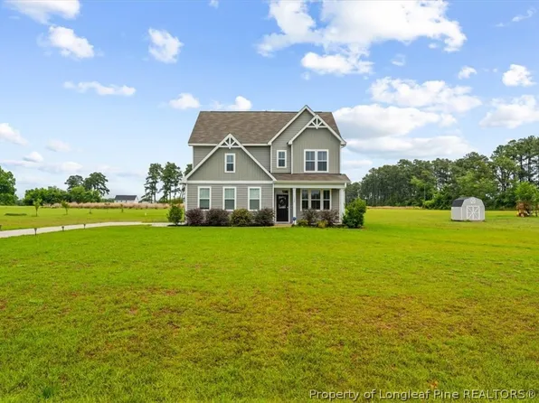 158 Rocking Horse Ln, Raeford, NC 28376