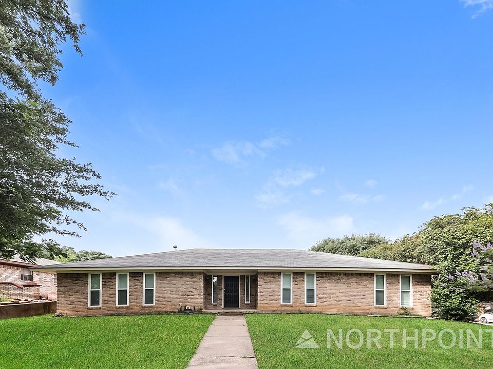 1st image of 1368 Juniper Ln