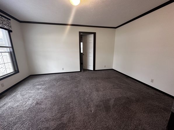 13710 River Haven Blvd #60, Grand Haven, MI 49417