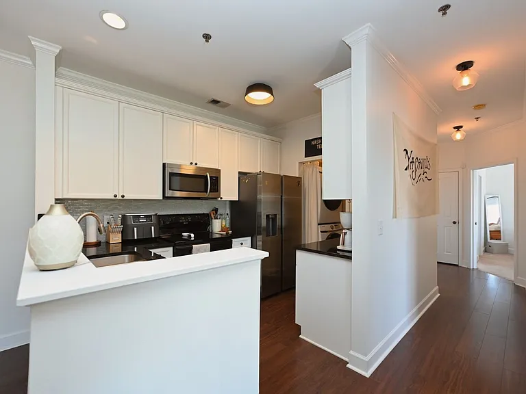 7003 Lenox Village Dr #B11 — Photo 16
