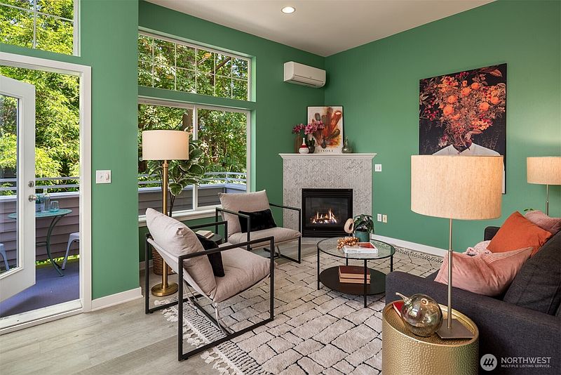 4th image of 3302 W Government Way Unit A