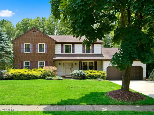 4 Carriage Court, Marlboro, NJ 07746