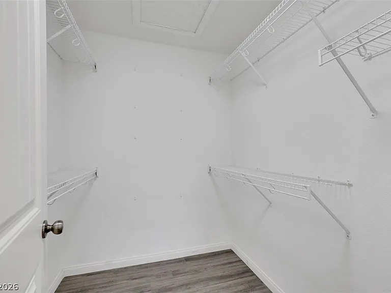 7830 Shingle Beach St — Photo 17