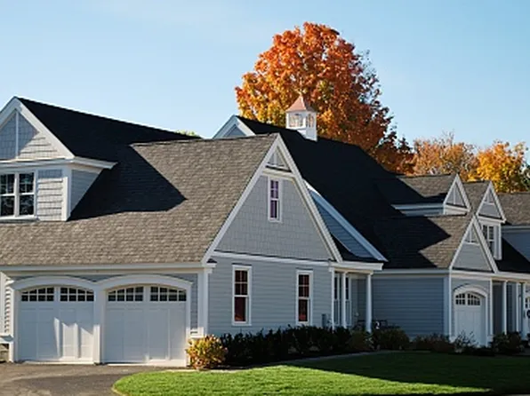 8 Stagecoach Cir, Westborough, MA 01581