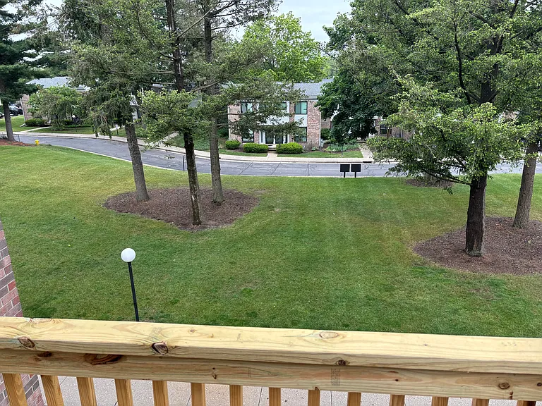 6229 Lincolnshire Ct SE #11 — Photo 6