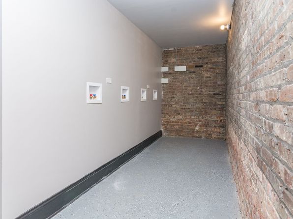 6700 S Constance Ave APT 1B
