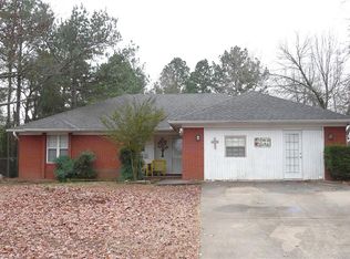 3004 Martha Dr, Van Buren, AR 72956