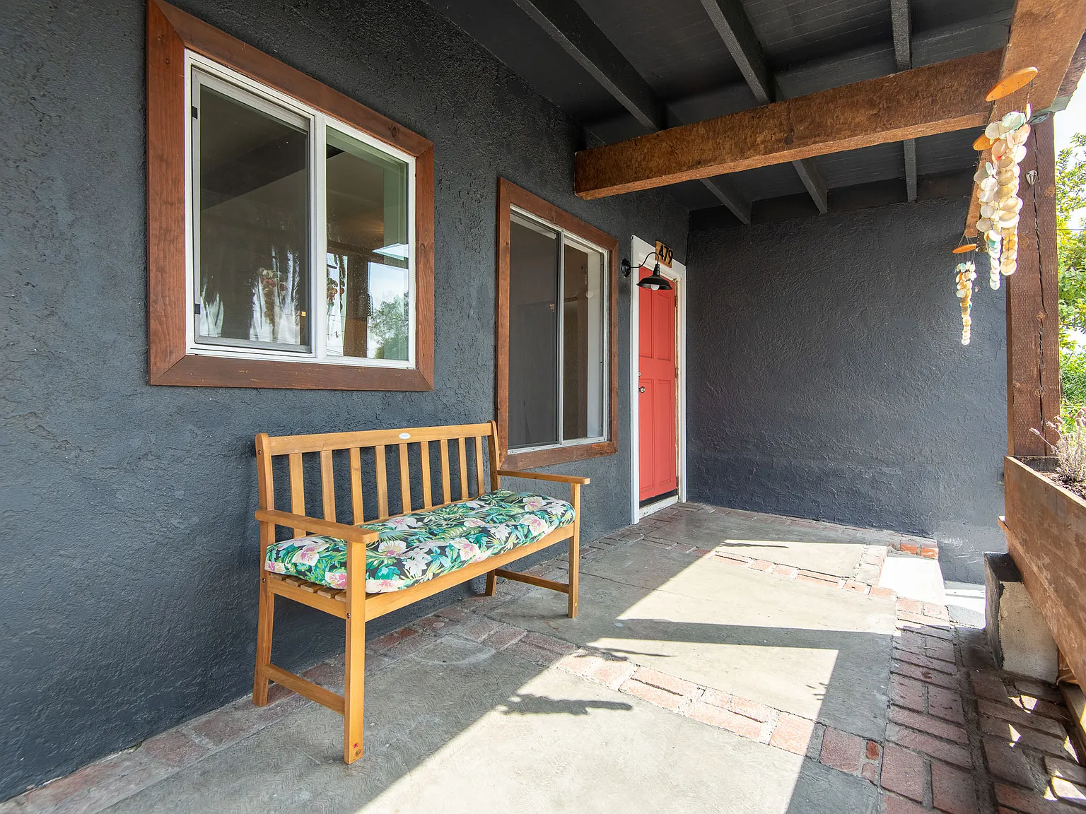 2 bed, 600 sqft, $2,600 — Photo 2