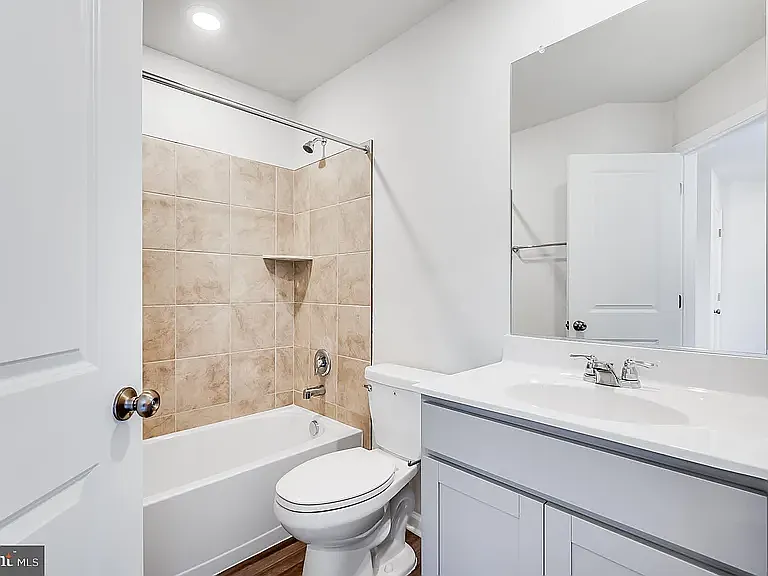 154 Gray Silver Rd — Photo 7