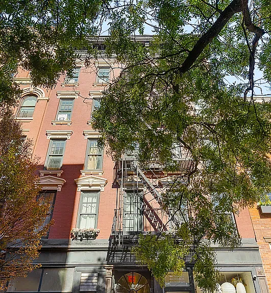 321 W 11th St #12A — Photo 7