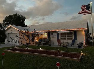 2205 SW 22nd Way, Boynton Beach, FL 33426