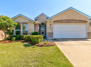 6721 Chalk River Dr, Fort Worth, TX 76179
