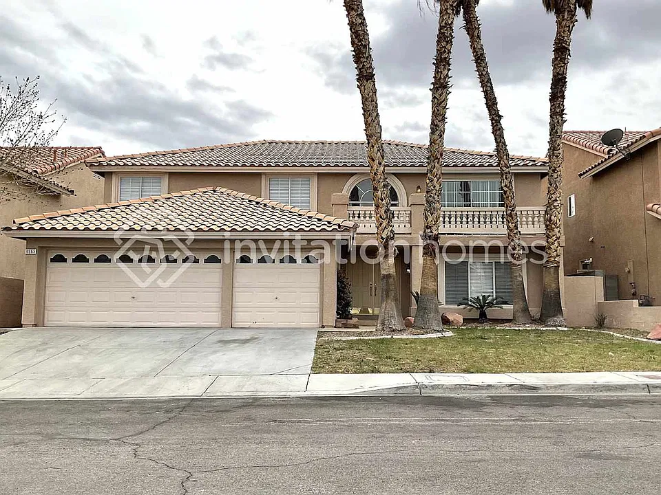 8963 Hillsboro Creek Ct