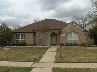 8505 Manchester Dr, Rowlett, TX 75089