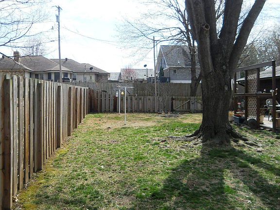 5th image of 1500 S Park Ave