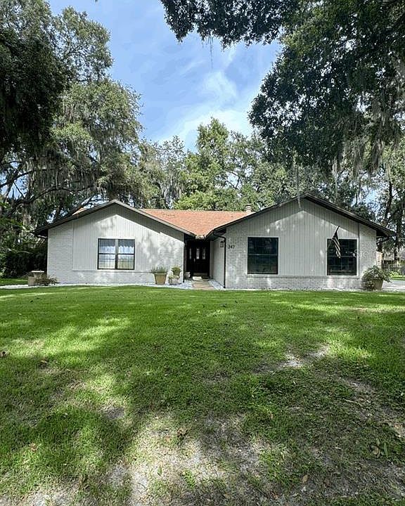1st image of 347 BAYSIDE AVENUE