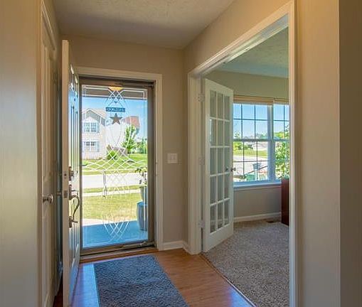 3rd image of 3895 Woods Bay Ln