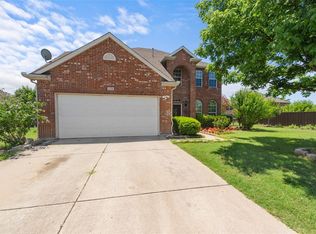 1124 Timber Creek Dr, Lewisville, TX 75067