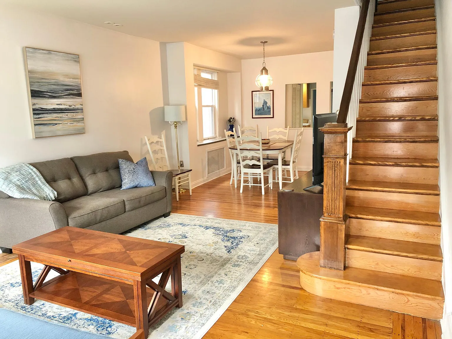 13 N Marion Ave — Photo 1