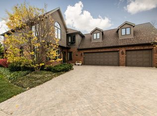 757 N Washington Ave, Park Ridge, IL 60068