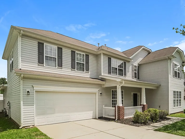16826 Macanthra Dr — Photo 4