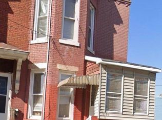 73 Newton St, Holyoke, MA 01040
