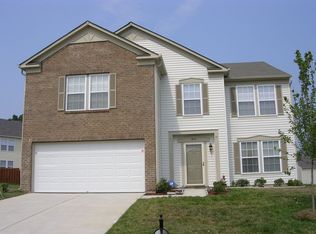 1915 Hamilton Forest Dr, Charlotte, NC 28216