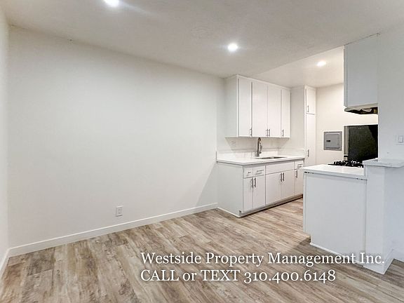 4th image of 418 Rose Ave #6