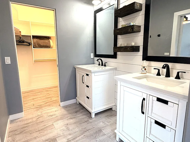 520 Jordan Rd #5 — Photo 16