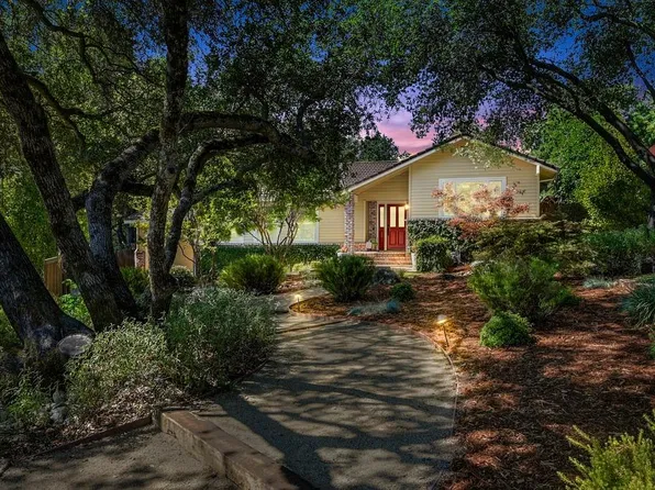 3000 Oakleaf Dr, Cameron Park, CA 95682