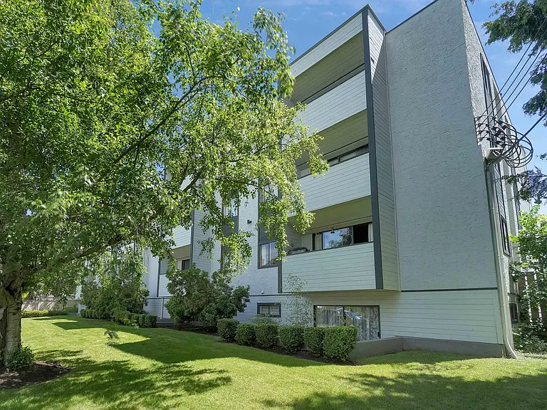 1017 Queens Ave #306 — Photo 21