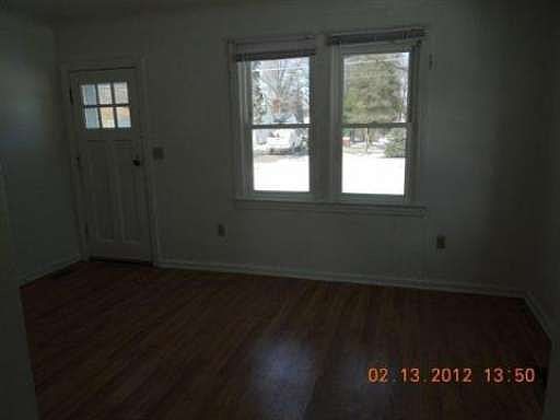 2nd image of 5476 Heathdale Ave