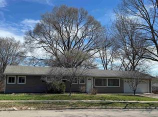 627 S 16th St, Richmond, IN 47374