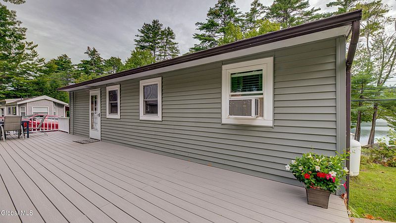 3rd image of 2716 S Shore Road