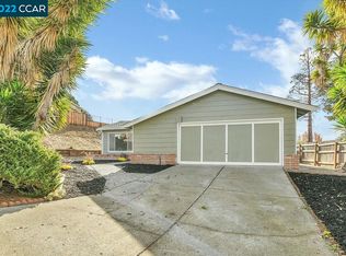 808 Sandy Cove Dr, Rodeo, CA 94572