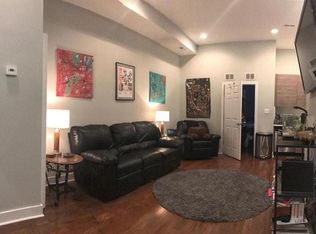 723 Sansom St #2F, Philadelphia, PA 19106