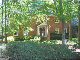 1st image of 1 Baywater Ln