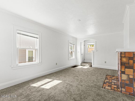 4th image of 4755 301st St